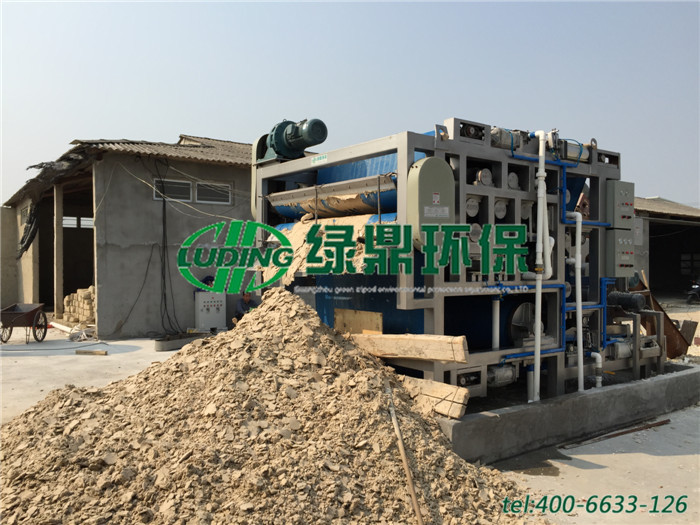 帶式壓濾機(jī)處理木薯渣處理、紅薯渣案例 4