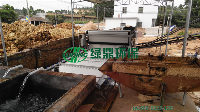 帶式壓濾機現場安裝調試維護注意問題 2 帶式壓濾機現場安裝調試維護注意問題 2