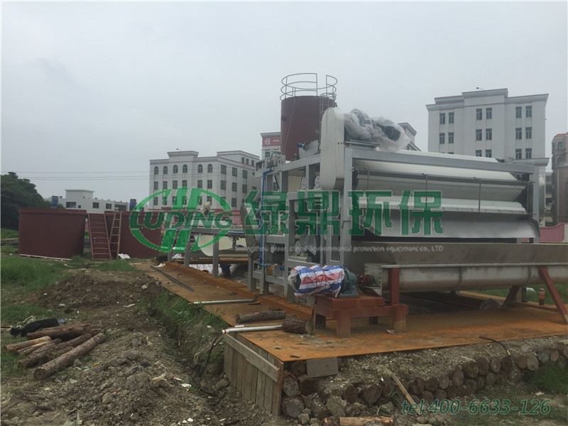 汕頭河道淤泥帶式壓濾機處理工程 2 汕頭河道淤泥帶式壓濾機處理工程 2