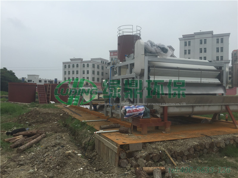 汕頭河道淤泥帶式壓濾機處理工程 3 汕頭河道淤泥帶式壓濾機處理工程 3