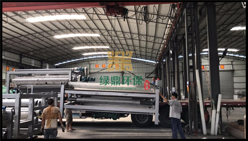 帶式壓濾機(jī)用于安平黑臭水體整治項(xiàng)目